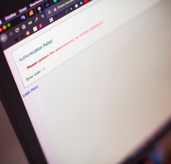 What Users Should Review With 805-658-4306 During Troubleshooting